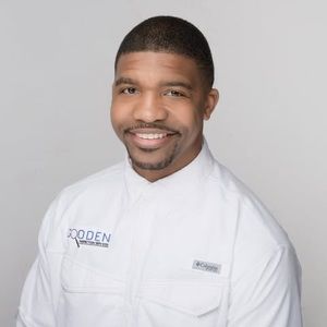 Meet your Posher, Derrick